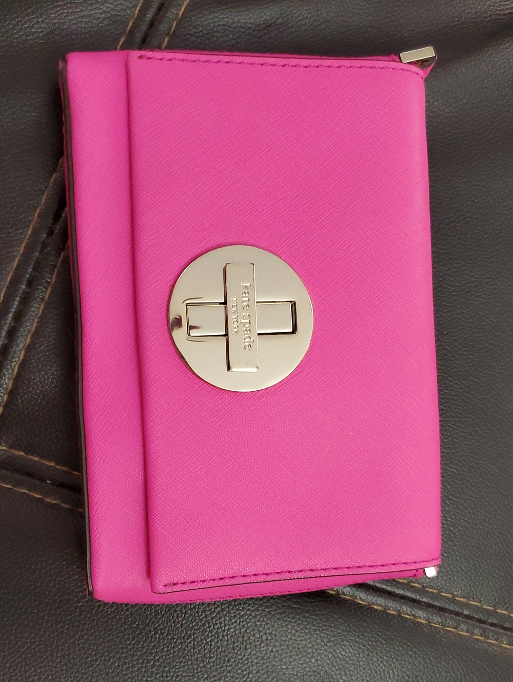 kate spade hot pink leather key & card holder with gold-tone turn lock